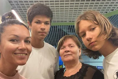 Юлия Такшина: звезда кино и театра в свежей фотосессии