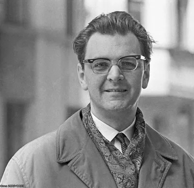 Юрий Яковлев: фото высокого разрешения на выбор (JPG, PNG, WebP)
