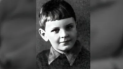 Известные цитаты Юрия Яковлева на фоне его фото