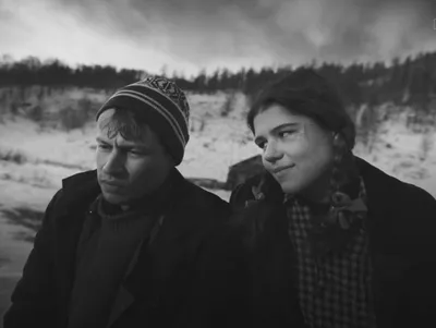 Театральные моменты Ивана Мулина: живые эмоции на фото