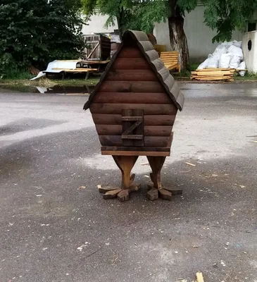 Избушка на курьих ножках | Woody