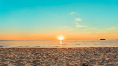 Beautiful Sunrise Reflection Beach View Ocean Sand Blue Sky Silhouette  Background 4K HD Nature Wallpapers | HD Wallpapers | ID #113905