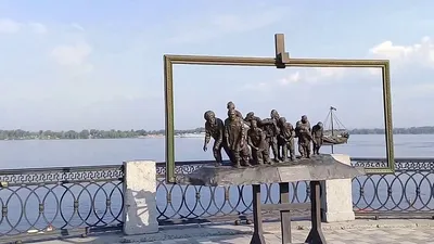Бурлаки на Волге, современная версия. | Пикабу