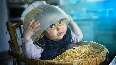 Лапша на ушах» — создано в Шедевруме