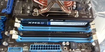 Стоит ли покупать 31.5\" Монитор HP X32, 2560x1440, 165 Гц, IPS? Отзывы на  Яндекс Маркете