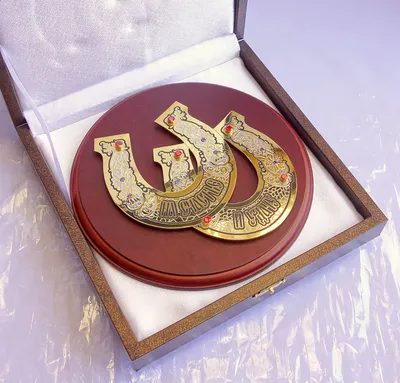 Серебряная монета Палау \"Подкова на удачу\" 2021 г.в