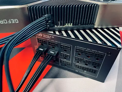 Теперь точно: 16-pin разъём питания PCI-E 5.0 (12VHPWR) совместим с 12-pin  NVIDIA - OCClub