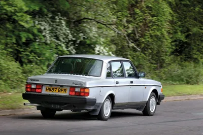 The LS-Swapped Drift 1989 Volvo 240 DL of Your Dreams Is on Craigslist
