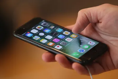 iPhone 4 official picture gallery - CNET