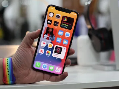 iPhone 13 / Смена обоев на АЙФОНЕ 13 / ИЗМЕНЕНИЕ ФОНА РАБОЧЕГО СТОЛА на  IPHONE 13 - YouTube