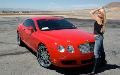 Bentley supersports на дороге на фоне заснеженных скал - обои на рабочий  стол