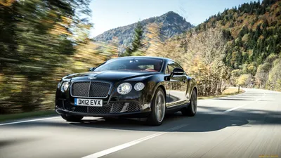 Картинка Бентли Continental GT Mulliner Number 9 Edition зеленая
