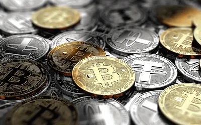 Обои на рабочий стол Монетка Биткоина, Криптовалюта, обои для рабочего  стола, скачать обои, обои бесплатно