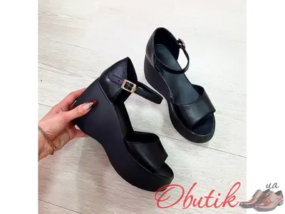 БОСОНОЖКИ НА ПЛАТФОРМЕ - Белый | ZARA International