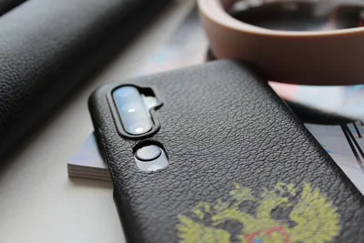Купить Бампер на телефон для iPhone 5/5s стразами Chanel logo металлический  design Rhinestones SILVER Black - доставка, контакты, цены.