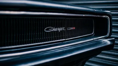 Обои Dodge Challenger SRT8 392 VS Dodge Charger SRT на рабочий стол