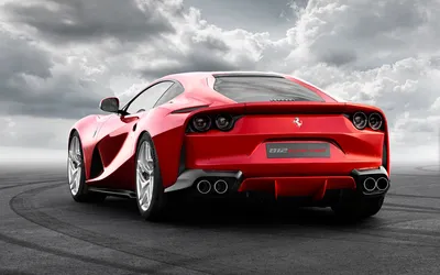 Ferrari 812 SuperFast скачать фото обои для рабочего стола (картинка 3 из 3)