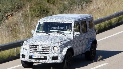 Ювілейний 500-тисячний Гелендваген 2023 стилізували під старий Гелик 80-х  (фото) | ТопЖыр