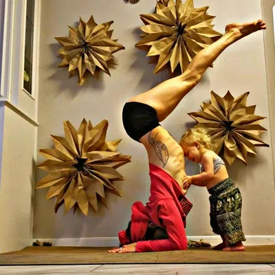 153 Me gusta, 7 comentarios - Акройога в Сибири (@acroyoga_sib) en  Instagram: \"Вот такой вот балансик на троих. Акро джем с Олей … | Sumo  wrestling, Wrestling, Sumo