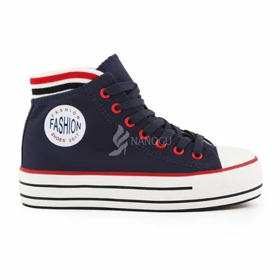 Бежевые высокие кеды на платформе с вышивкой ришелье Converse Chuck  Тауlоr-Светло-бежевый Арт.CL000028102519 - цена 7690 руб., в наличии в  интернет-магазине | Clouty.ru