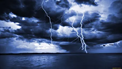 Обои Lightening Природа Молния, гроза, обои для рабочего стола, фотографии  lightening, природа, молния, гроза, тучи, море, молнии Обои для рабочего  стола, скачать обои картинки заставки на рабочий стол.