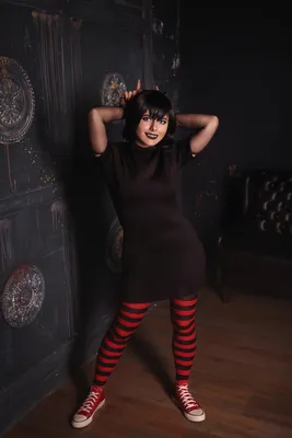 Монстры на каникулах: Мэйвис-летучая мышь (Hotel Transylvania Fashion Doll,  Mavis Bats Out) купить в Киеве, Украина - Книгоград