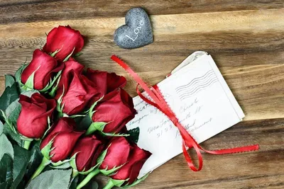Как можно провести День влюбленных? Что можно сделать на 14 февраля?