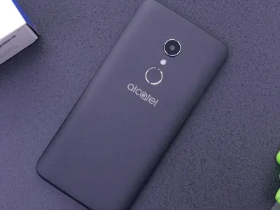 Смартфон Alcatel 5031G 1B 32Gb 2Gb синий моноблок 3G 4G 2Sim 5.5\" 720x1440  Android 11 8Mpix 802.11 b/g/n GPS GSM900/1800 GSM1900 A-GPS microSD  max128Gb Ткань (зеленая) — купить в Москве, цены в
