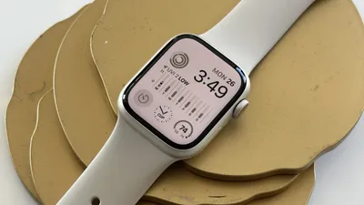 Apple Watch 8 review: A sleeper hit, even if it doesn't match Samsung's  sensors | ZDNET