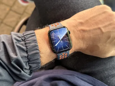 Apple Watch Series 6 review: minute improvements - The Verge
