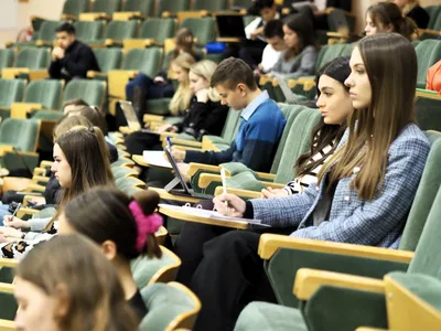 14.11.2023г. Состоялась сессия на тему: \"Развитие международных  транспортных коридоров и интеграция цепей поставок в новых экономических  условиях\" | СРО Союз Участников Железнодорожного Рынка