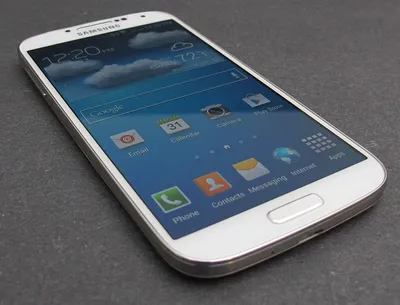 Samsung Galaxy S4 review: Samsung Galaxy S4 keeps calm, carries on with big  screen, 8-core chip and, yes, eye tracking - CNET