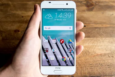 HTC One Review