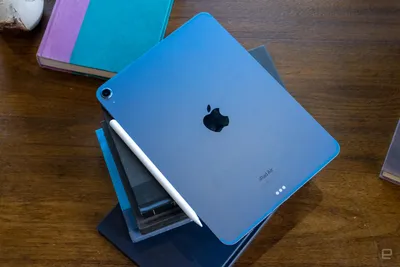 iPad: Should You Buy? Feature List, Reviews, and Advice