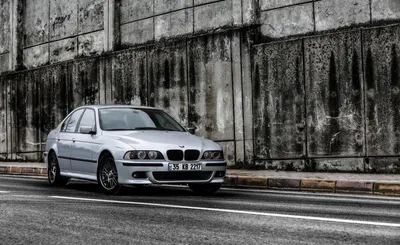 Обои на рабочий стол автомобили BMW M5 E39