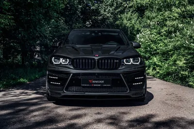 Фото G Power BMW X5 Typhoon Front Angle2 - автомобильные обои для рабочего  стола на NovgorodAUTO.ru