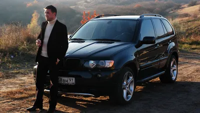 Обои BMW X5 M 2015