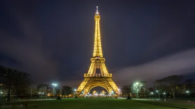 Обои Города Париж (Франция), обои для рабочего стола, фотографии города,  париж , франция, парк, город, деревья, осень, эйфелева, башня, париж Обои  для рабочего стола, скачать обои картинки заставки на рабочий стол.
