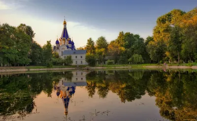Обои башня, церковь, дома, архитектура, город картинки на рабочий стол,  фото скачать бесплатно