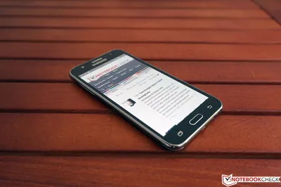 Samsung Galaxy J5 Photo Gallery