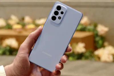 Новый смартфон Samsung Galaxy Z Fold2: открывается как книга