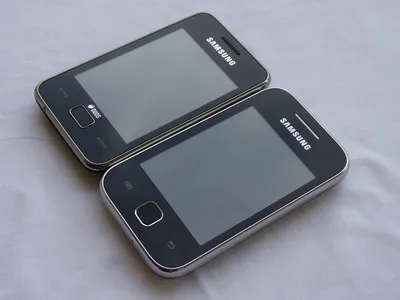 Корпус телефона Samsung E2125 Duos -черный: цена 111 грн - купить  Комплектующие для мобильных телефонов на ИЗИ | Запорожская область