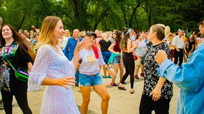 Дискотека Электро Музыка Приглашение Плакат — стоковая векторная графика и  другие изображения на тему Абстрактный - Абстрактный, Аудиооборудование,  Афиша - iStock