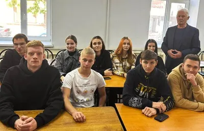 Обучение и карьера в области защиты информации. Мы все учились понемногу…  Эссе на тему статьи В.А. Окулесского «Прочитал с пристрастием, и кое-что...