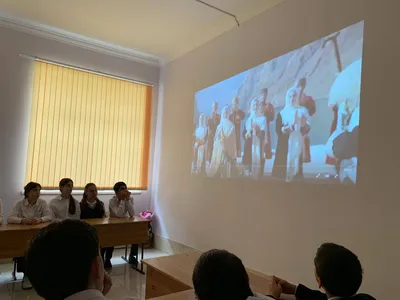 Программа «В тему»: Ольга Разумова – чем живёт ярославская молодежь, о  выявлении и поддержке талантов в ЯО | Первый ярославский телеканал