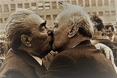 Поцелуйlovers Kissing Речи Номеров Позиций — стоковая векторная графика и  другие изображения на тему Векторная графика - Векторная графика, Пара -  Человеческие взаимоотношения, Стиль ретро - iStock
