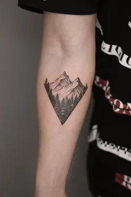 Тату на кисти руки: мужские и женские — pavuk.ink