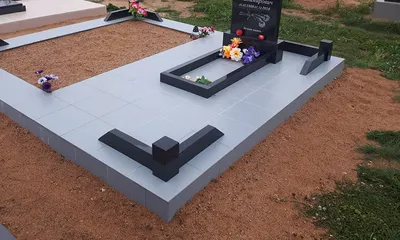 Установка оград на кладбище