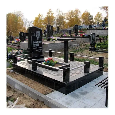 Ограда металлическая на могилу.