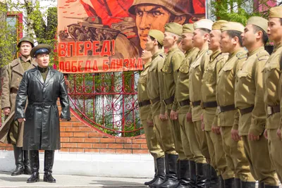 Проводы добровольцев на фронт
